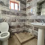 Redi's Seaview Appartement