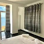 Redi's Seaview * Saranda