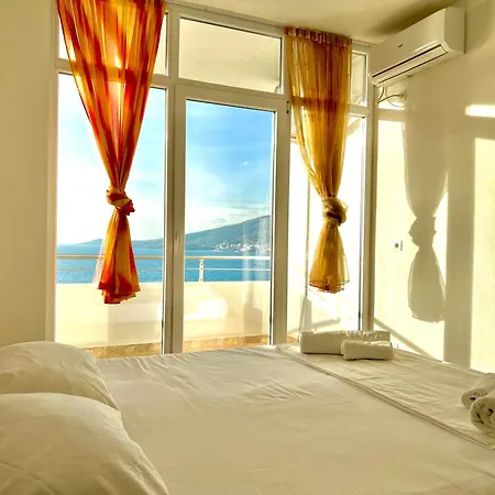 شقة Redi's Seaview *