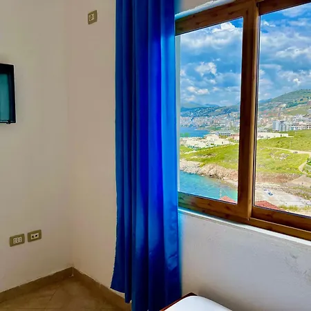 Redi's Seaview Sarandë