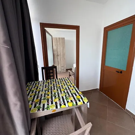 Redi's Seaview Apartamento Sarandë