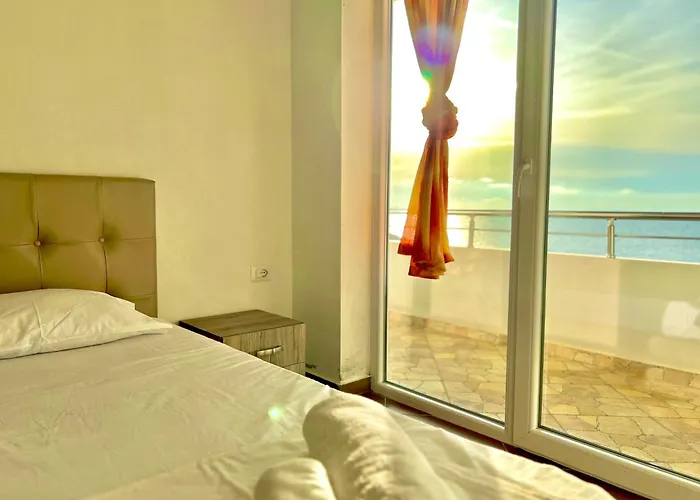 Redi's Seaview Διαμέρισμα