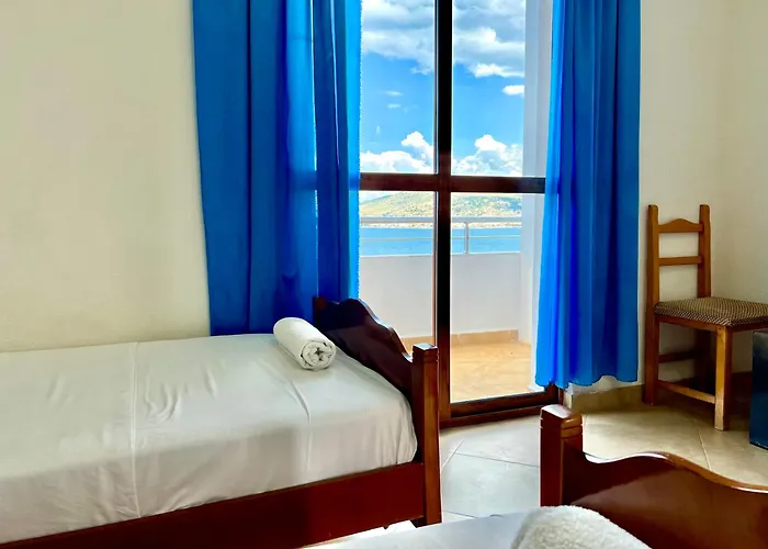 Redi's Seaview Διαμέρισμα *